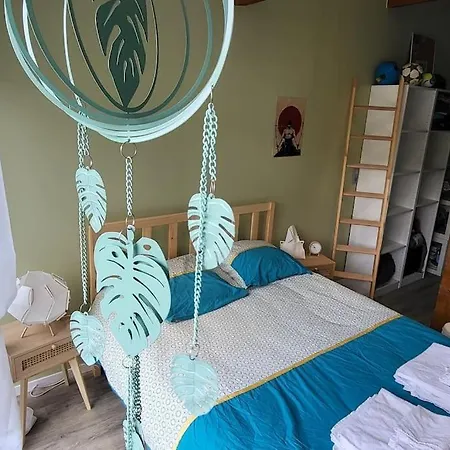 Chalet Zen Avec Son Jacuzzi Et Jardin *