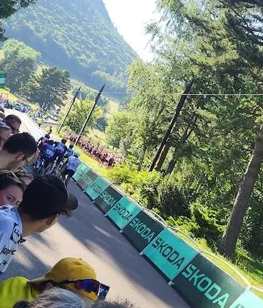 Chalet Zen Avec Son Jacuzzi Et Jardin