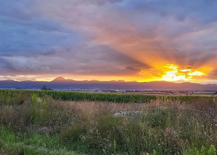 بيت للعطل Chalet Zen Avec Son Jacuzzi Et Jardin Pont-du-Château